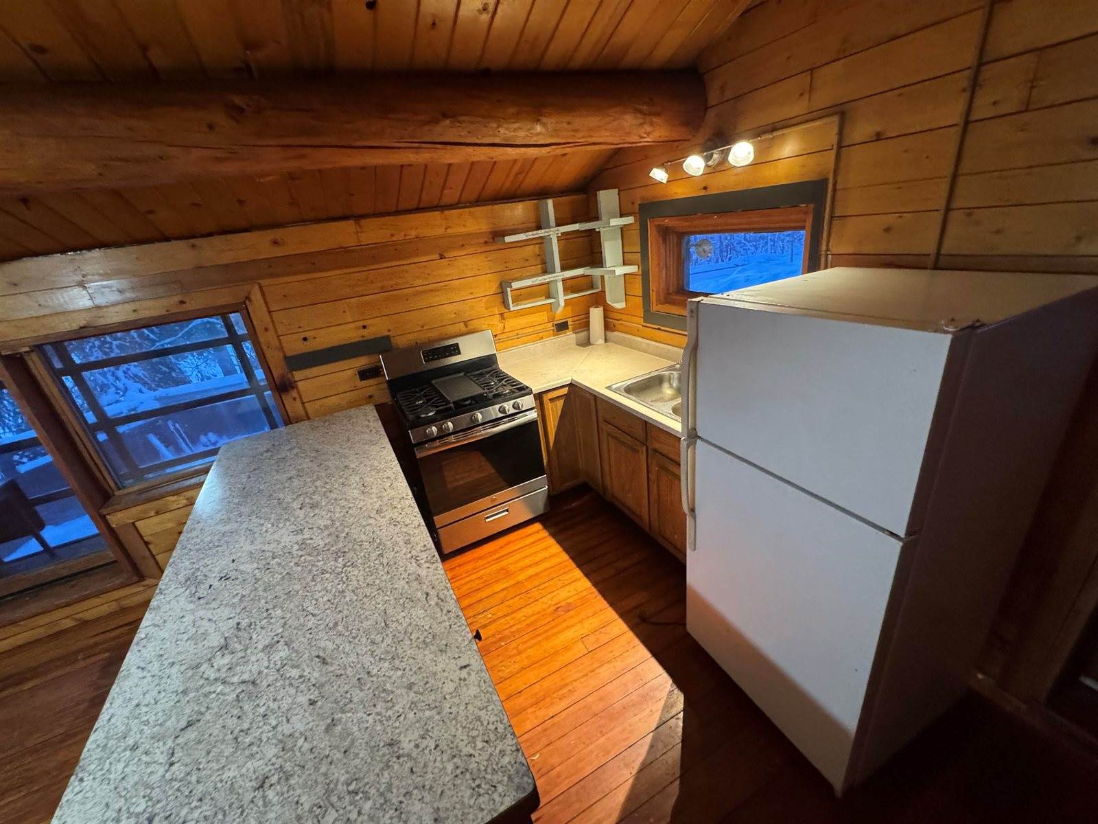 264 Woodland Drive, Fairbanks, AK 99712