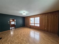 264 Woodland Drive, Fairbanks, AK 99712