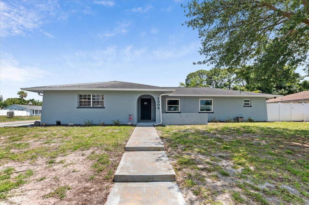 3903 24TH Avenue West, Bradenton, FL 34205