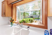601 N Bittersweet Lane, Muncie, IN 47304