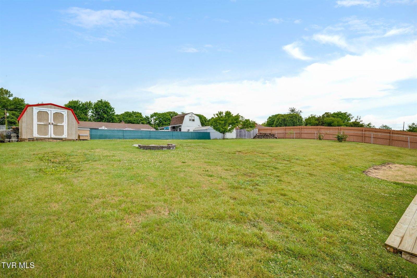 421 Mount Area Drive, Bristol, TN 37620