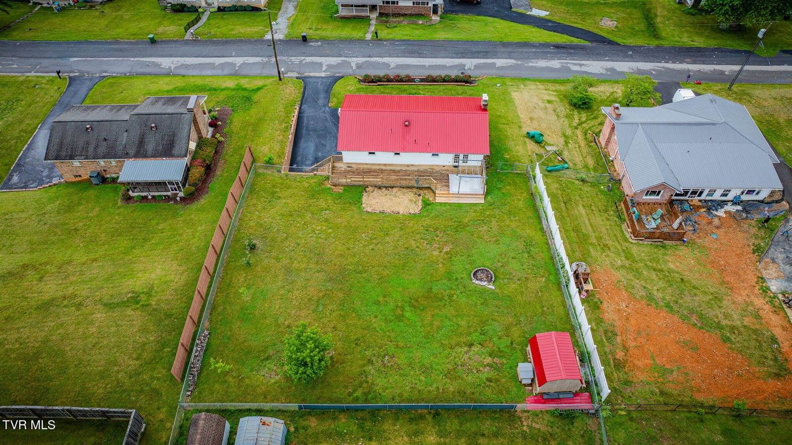421 Mount Area Drive, Bristol, TN 37620