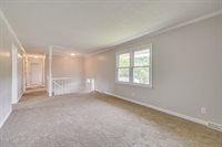 421 Mount Area Drive, Bristol, TN 37620