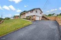 421 Mount Area Drive, Bristol, TN 37620