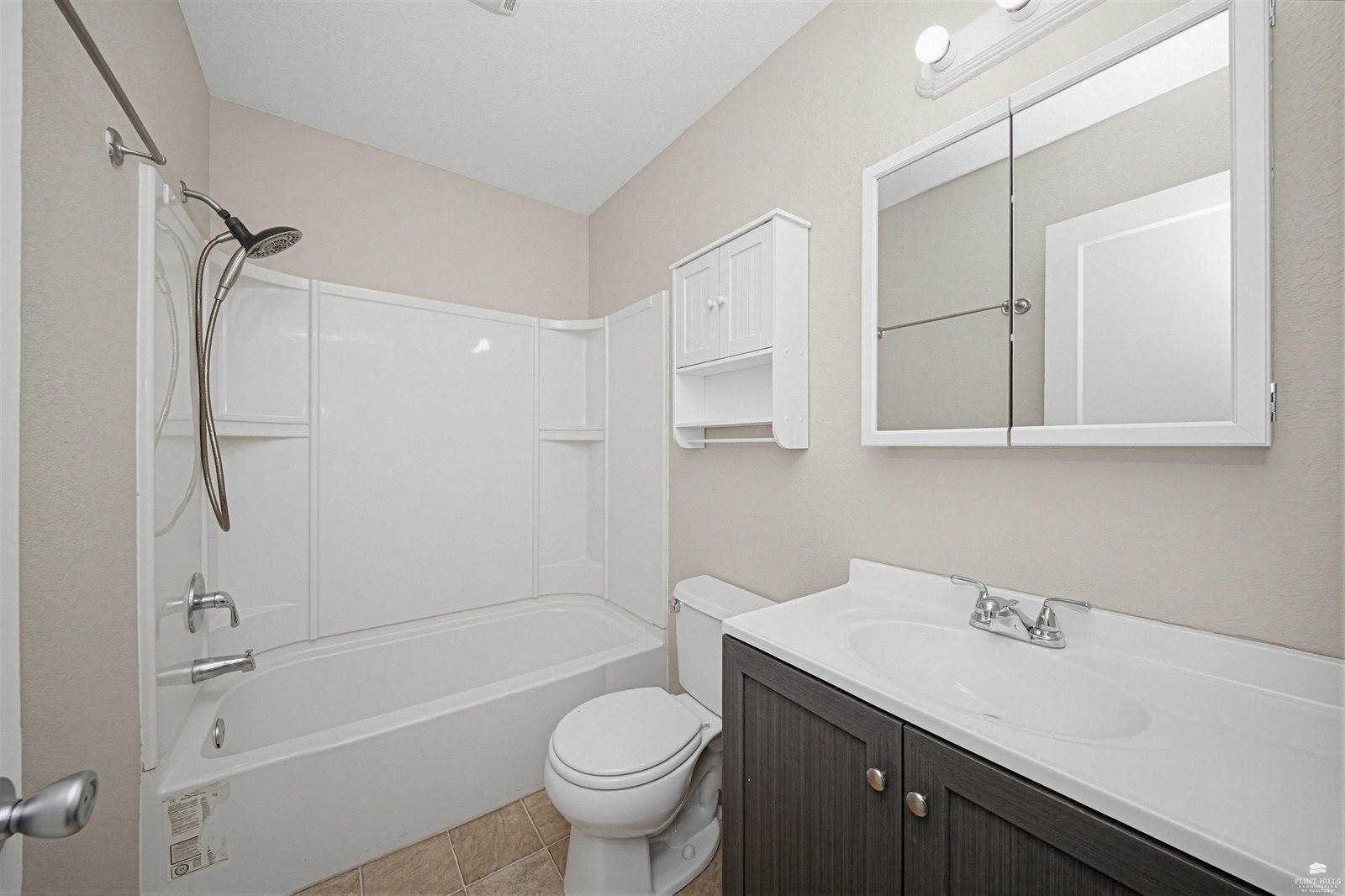 739 West 4th Street, Junction City, KS 66441