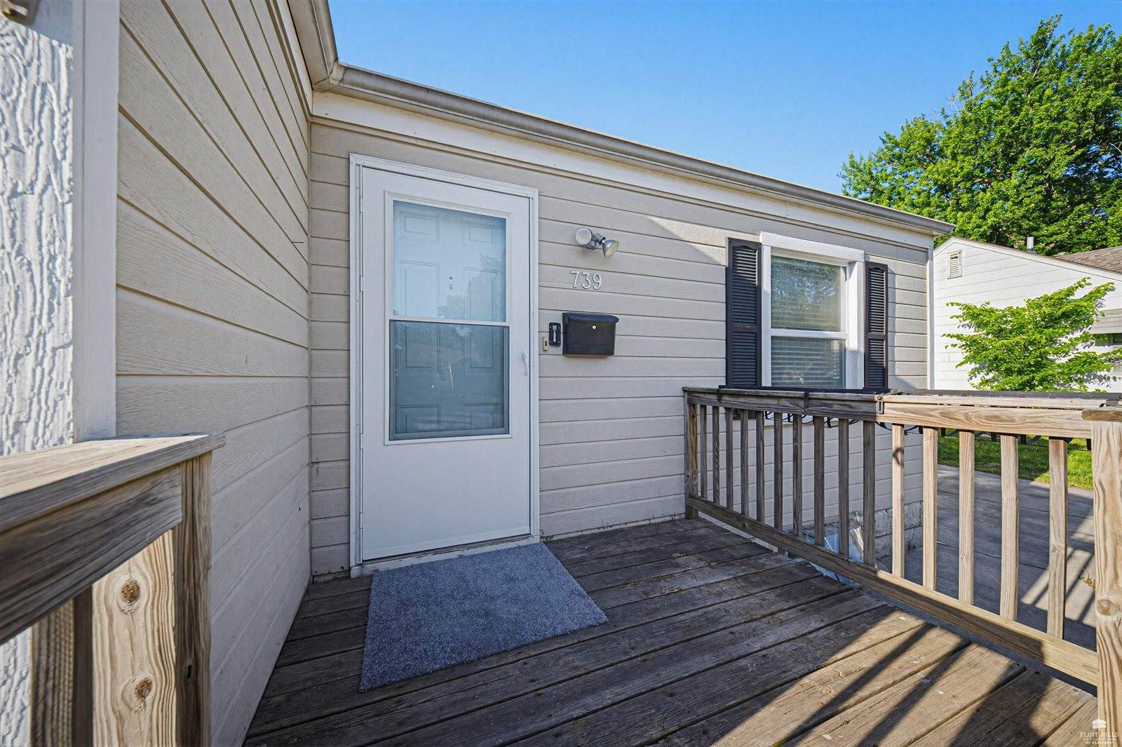 739 West 4th Street, Junction City, KS 66441