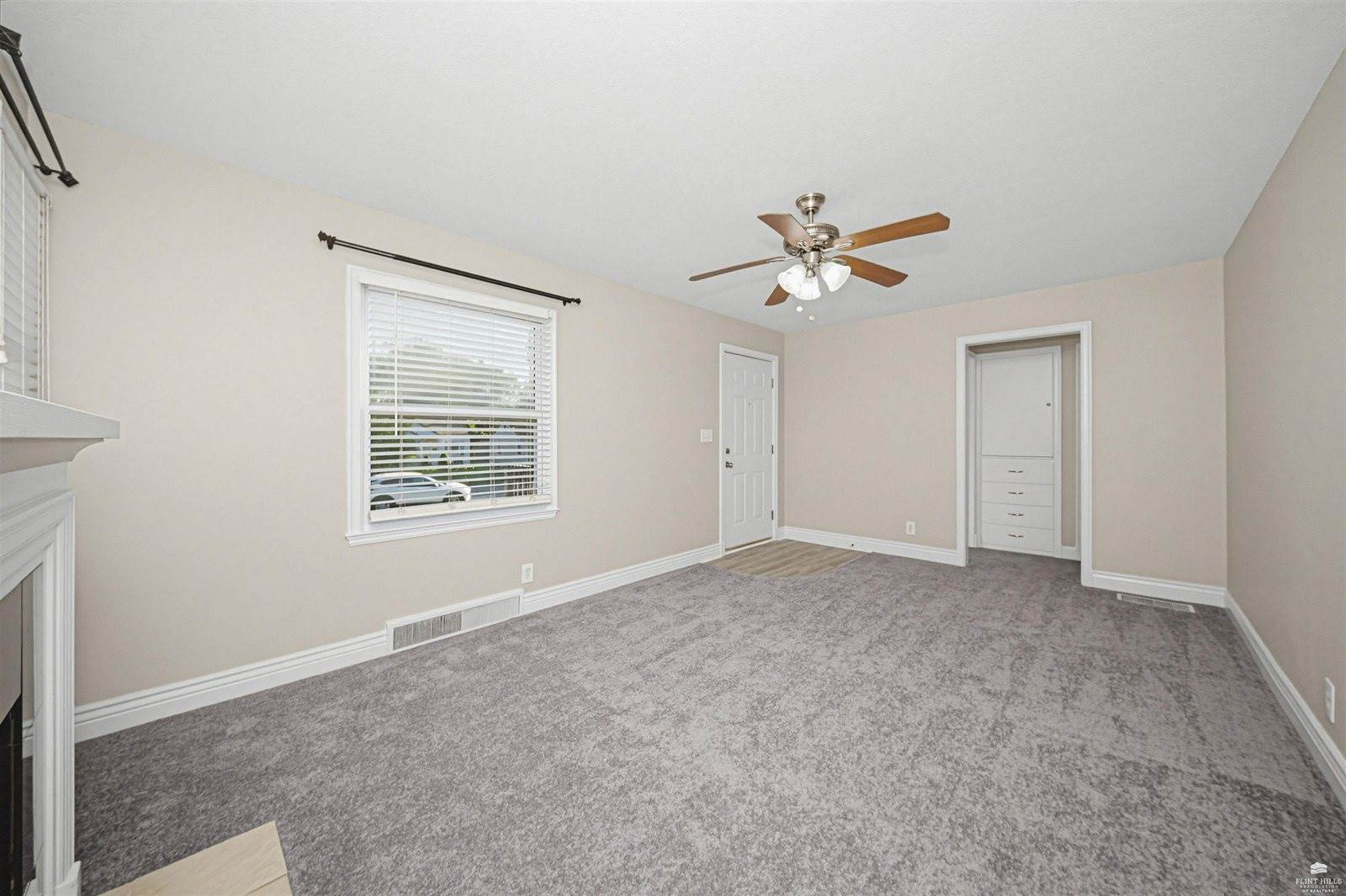 739 West 4th Street, Junction City, KS 66441