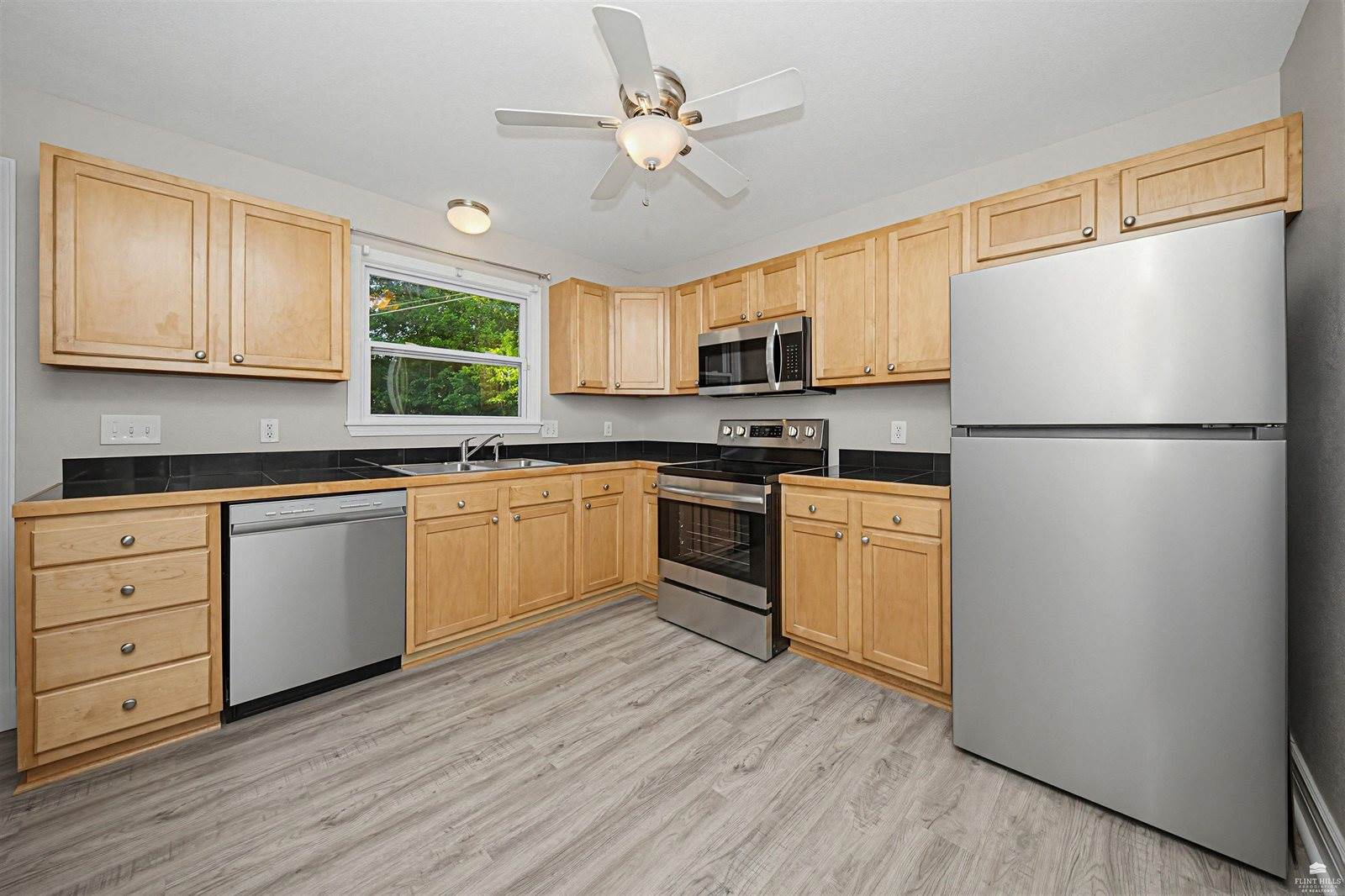 739 West 4th Street, Junction City, KS 66441