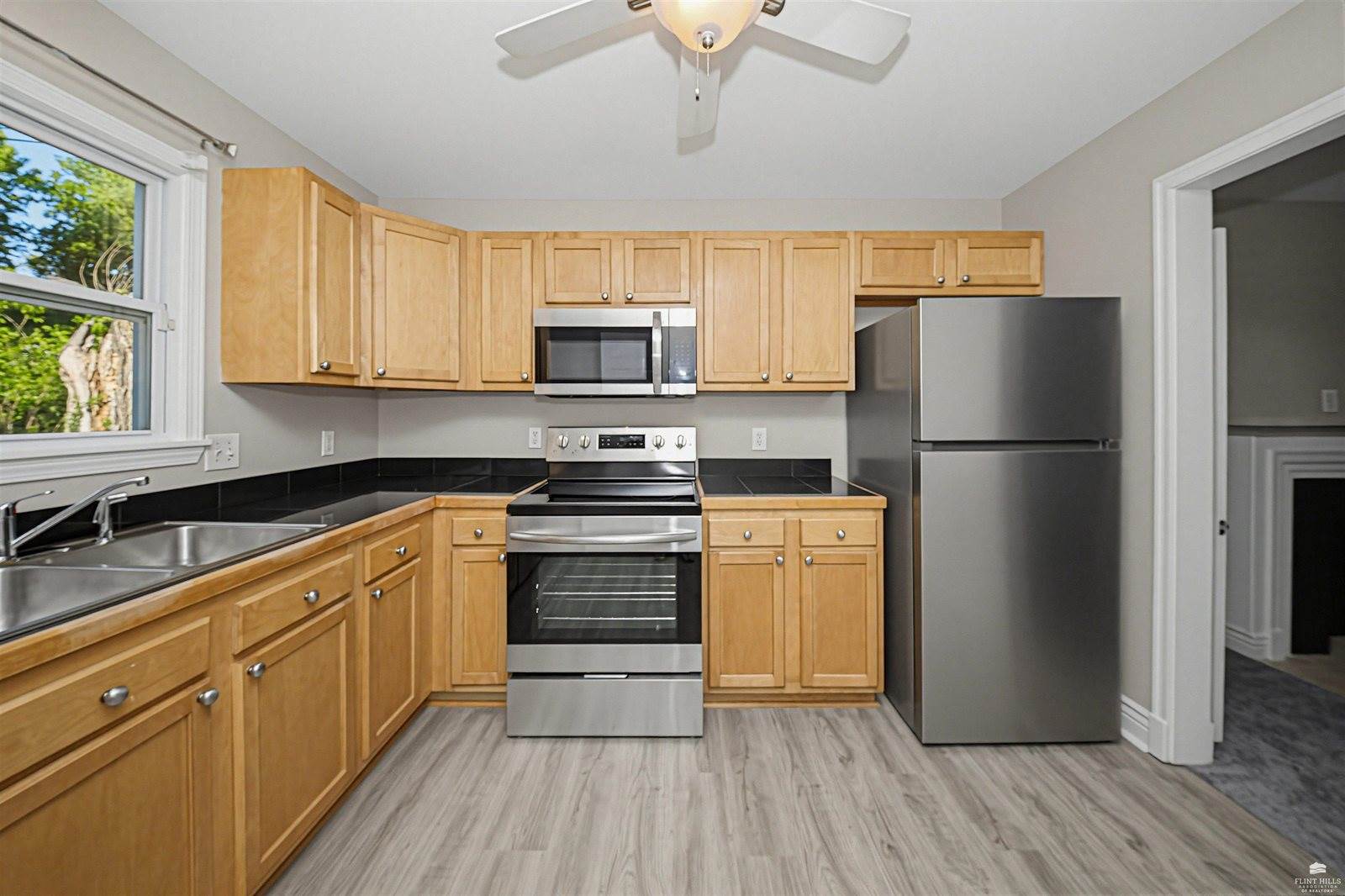 739 West 4th Street, Junction City, KS 66441