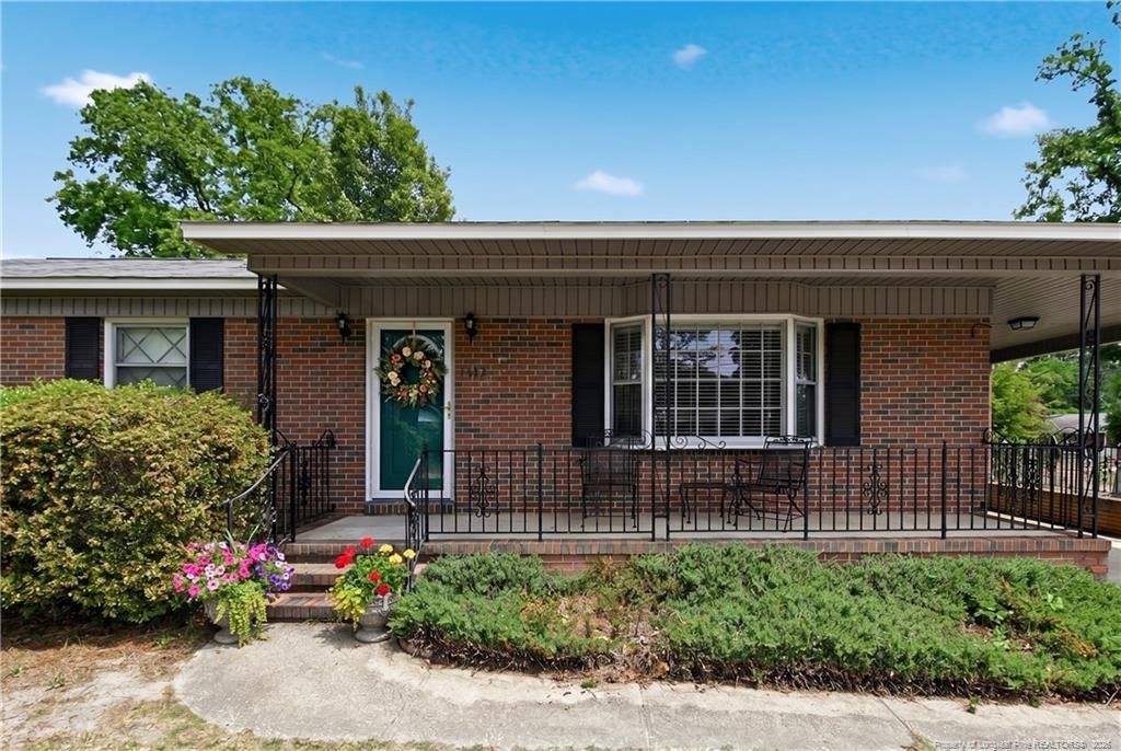 1413 Camelot Drive, Fayetteville, NC 28304