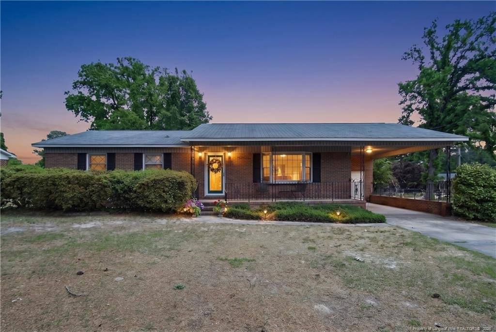 1413 Camelot Drive, Fayetteville, NC 28304