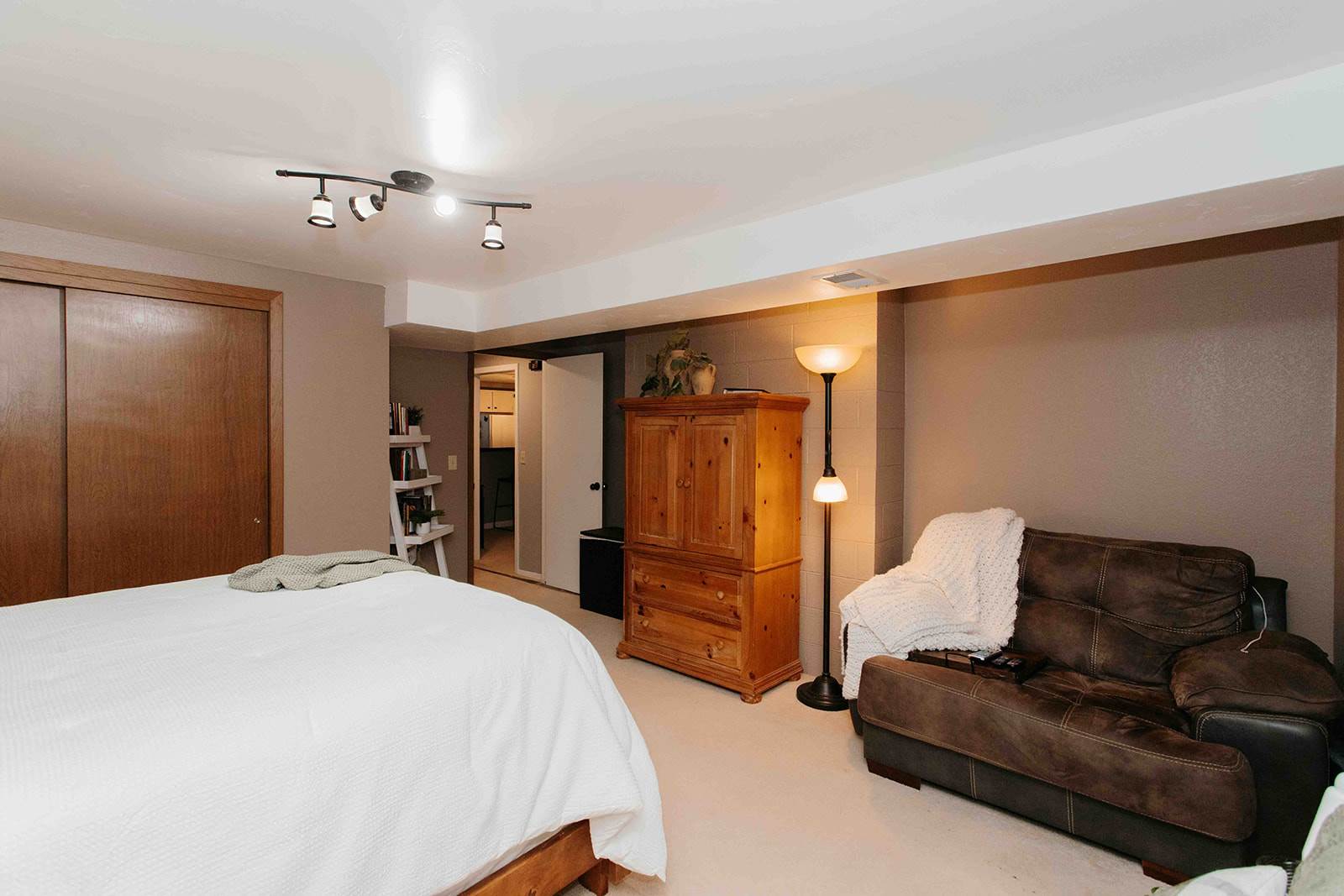 1406 Sherwood Drive, Montrose, CO 81401