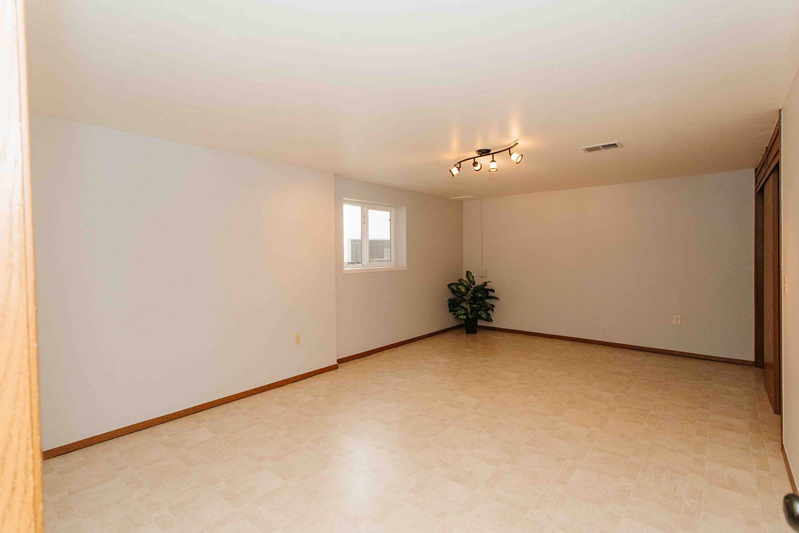 1406 Sherwood Drive, Montrose, CO 81401