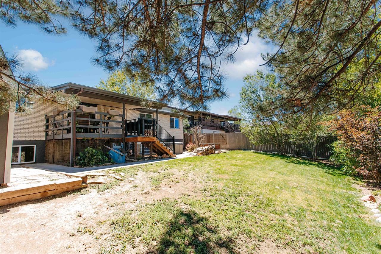 1406 Sherwood Drive, Montrose, CO 81401