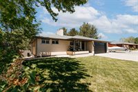 1406 Sherwood Drive, Montrose, CO 81401