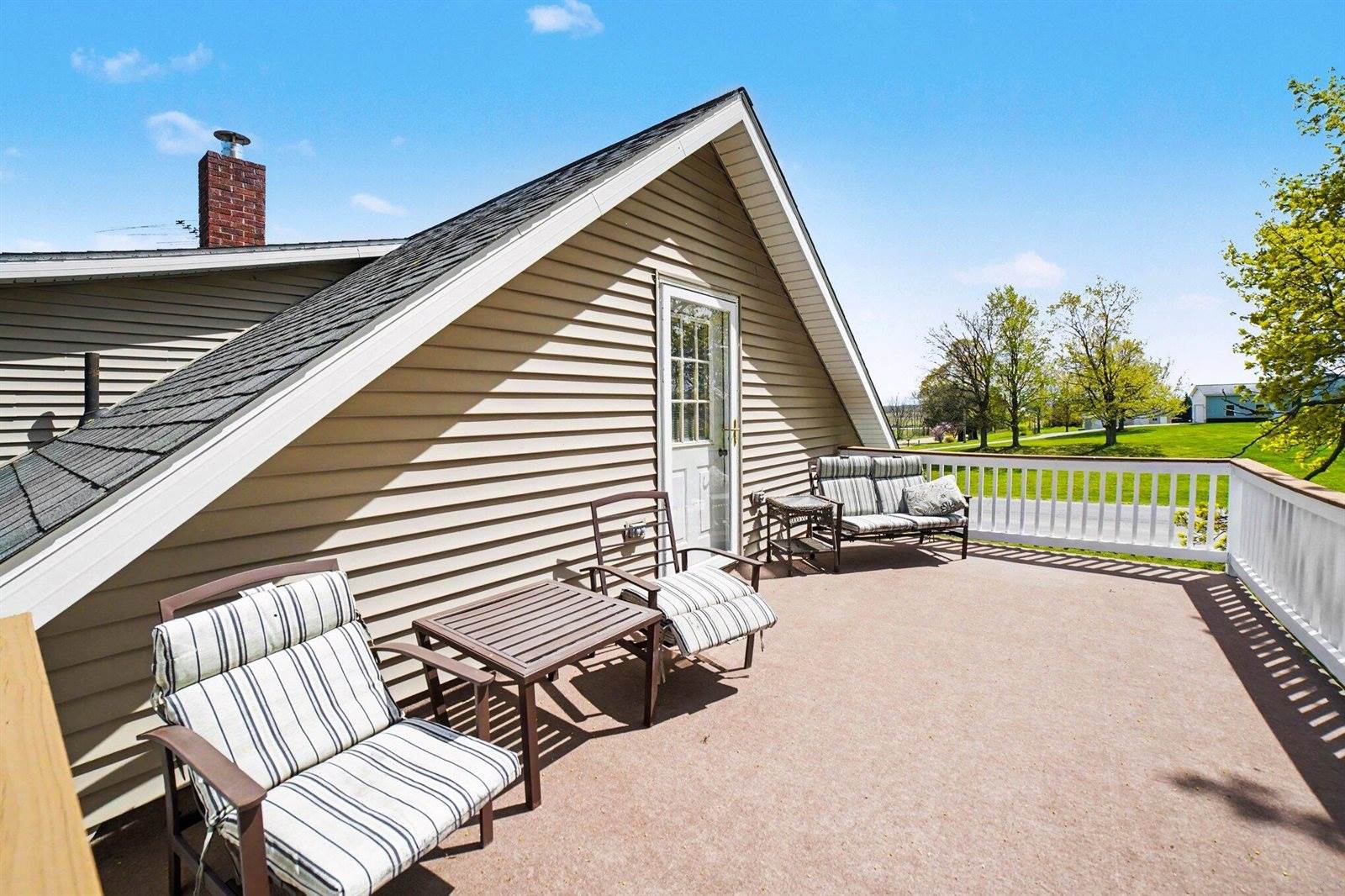 6987 East Beaverton Road, Clare, MI 48617