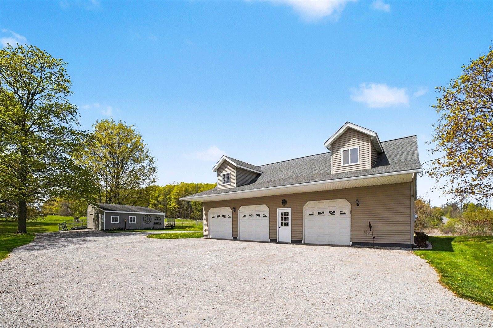 6987 East Beaverton Road, Clare, MI 48617