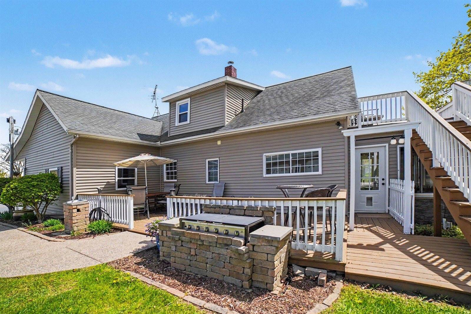 6987 East Beaverton Road, Clare, MI 48617