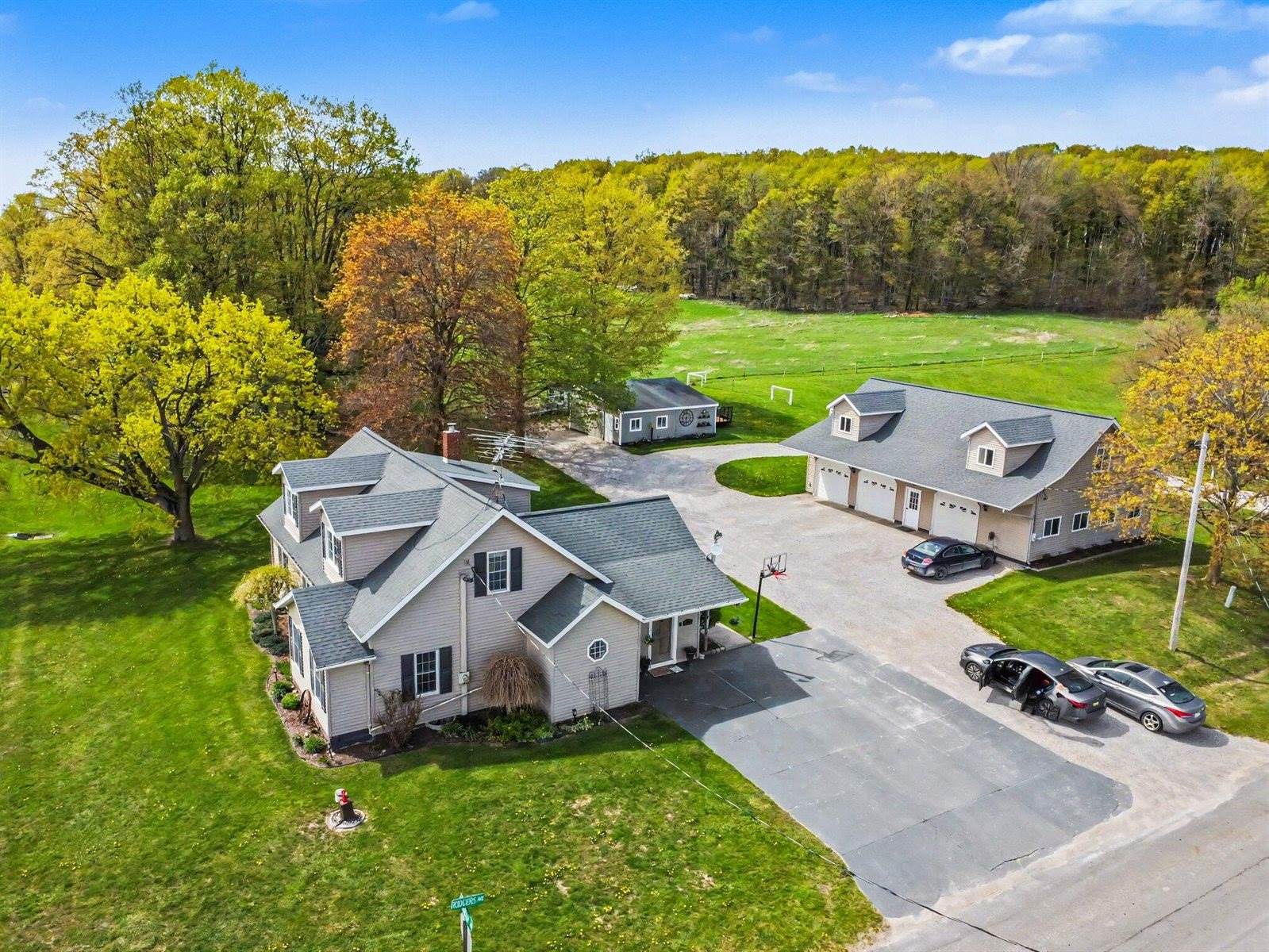 6987 East Beaverton Road, Clare, MI 48617