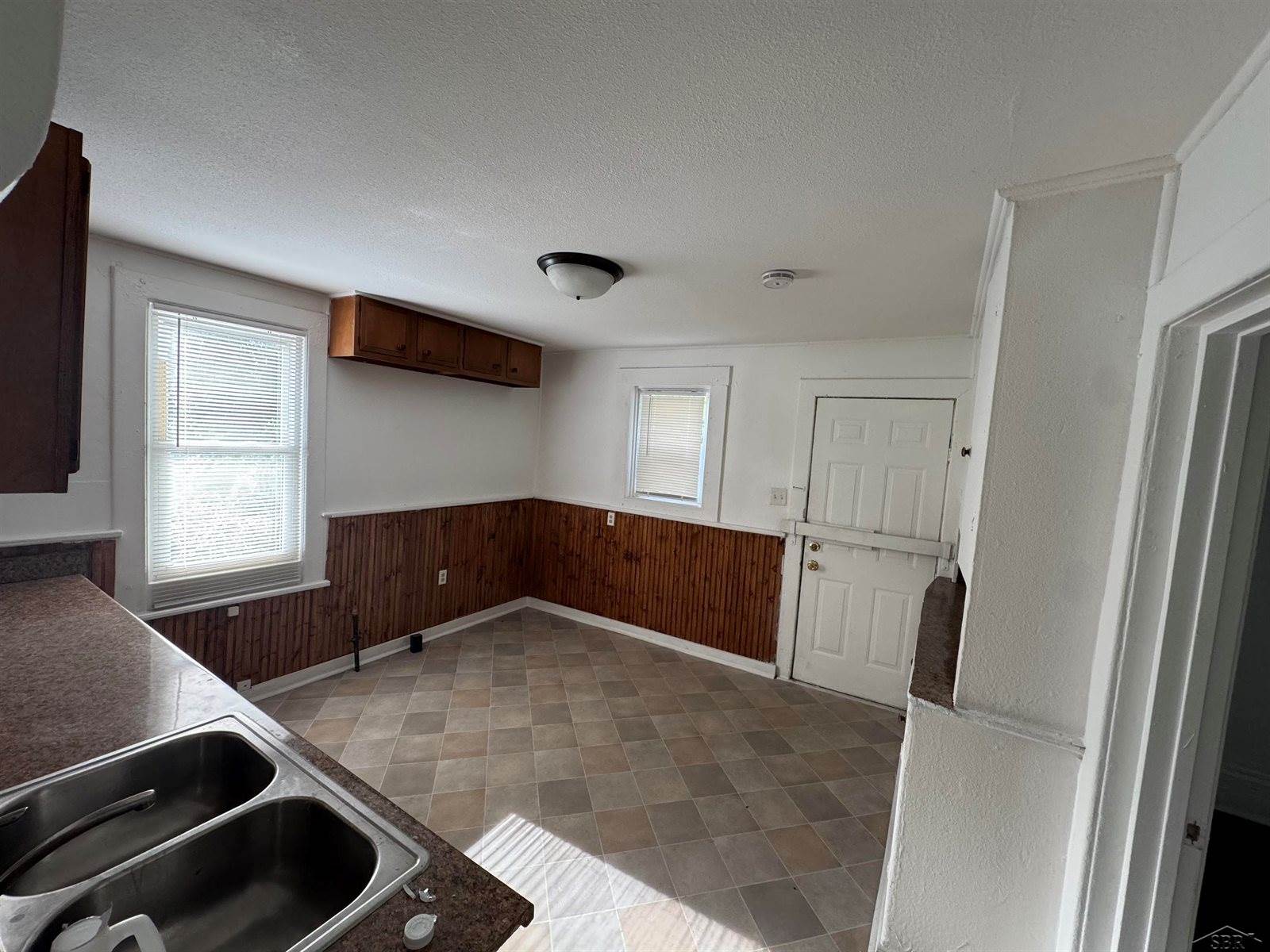 1338 Sears Street, Saginaw, MI 48601