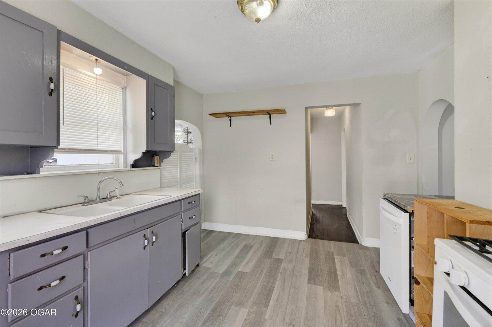 815 West 5th Street, Joplin, MO 64801