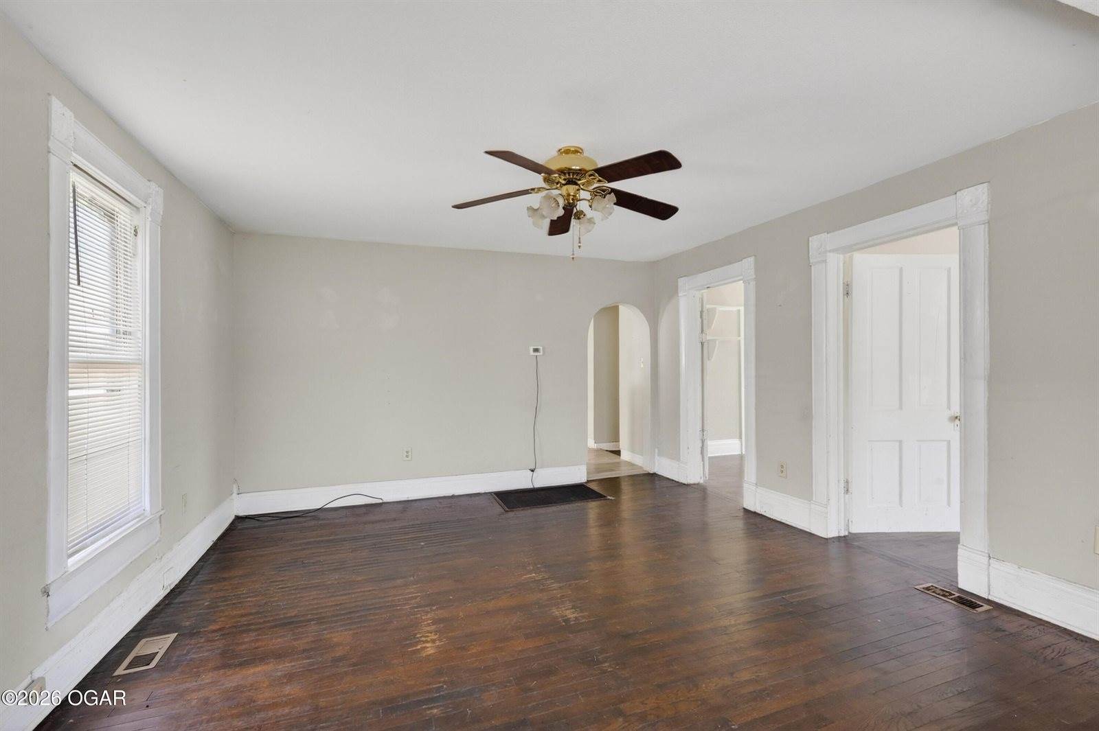 815 West 5th Street, Joplin, MO 64801
