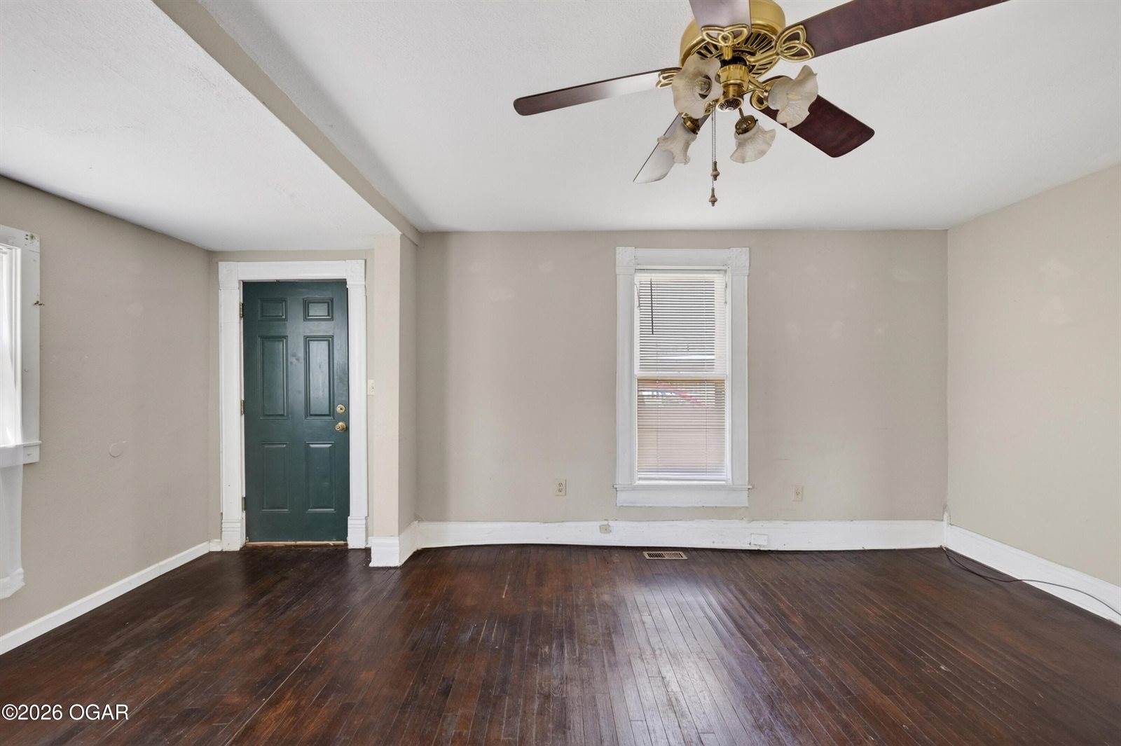815 West 5th Street, Joplin, MO 64801