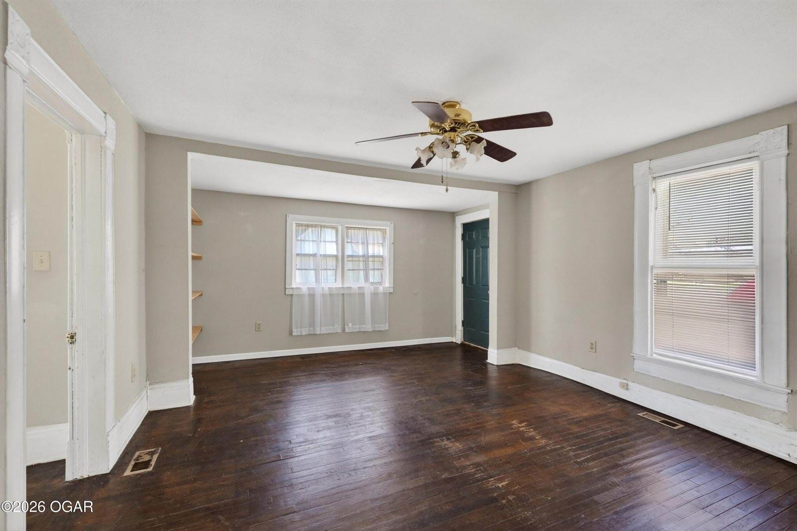 815 West 5th Street, Joplin, MO 64801