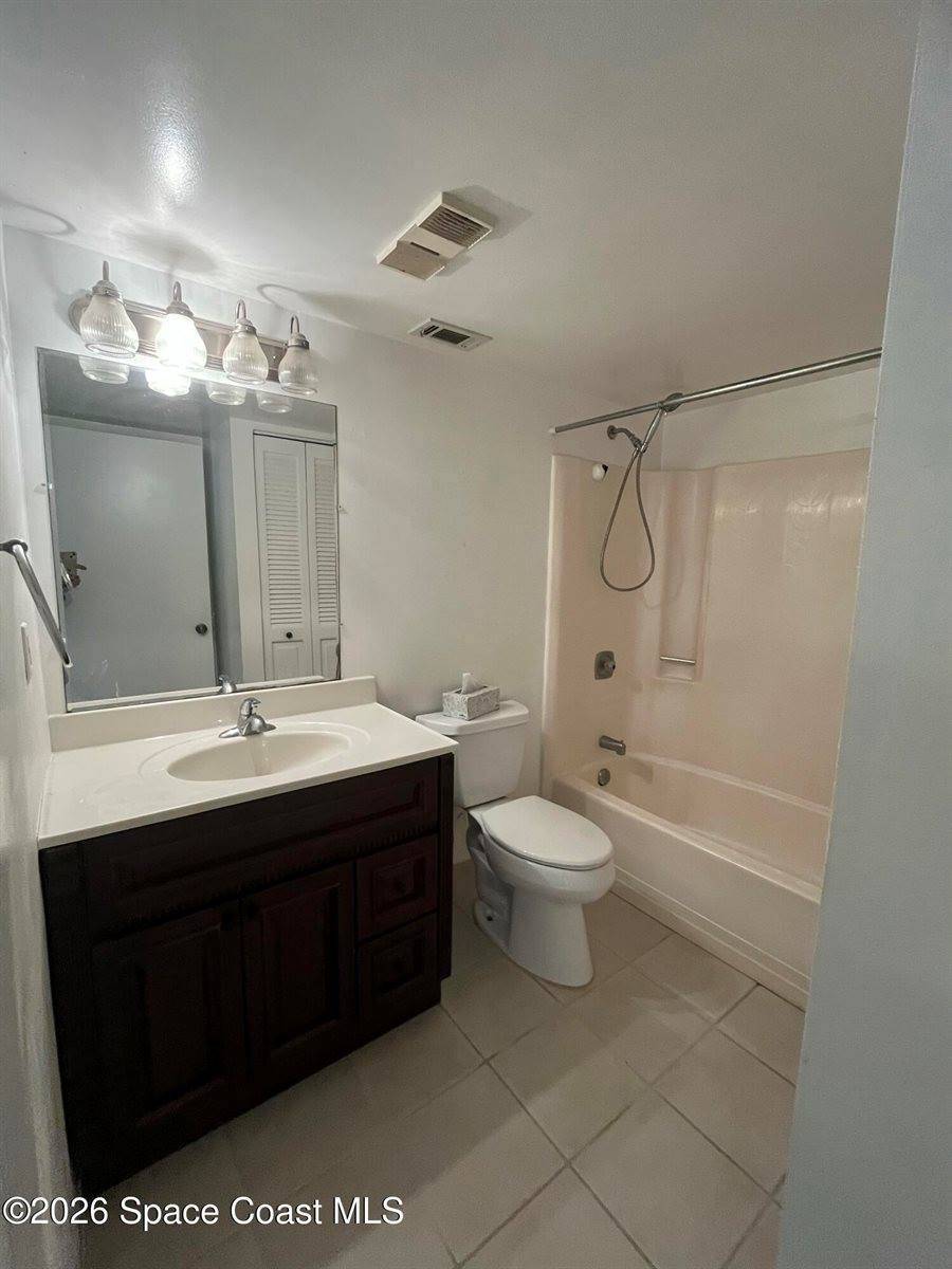 325 Tangle Run Boulevard, Melbourne, FL 32940