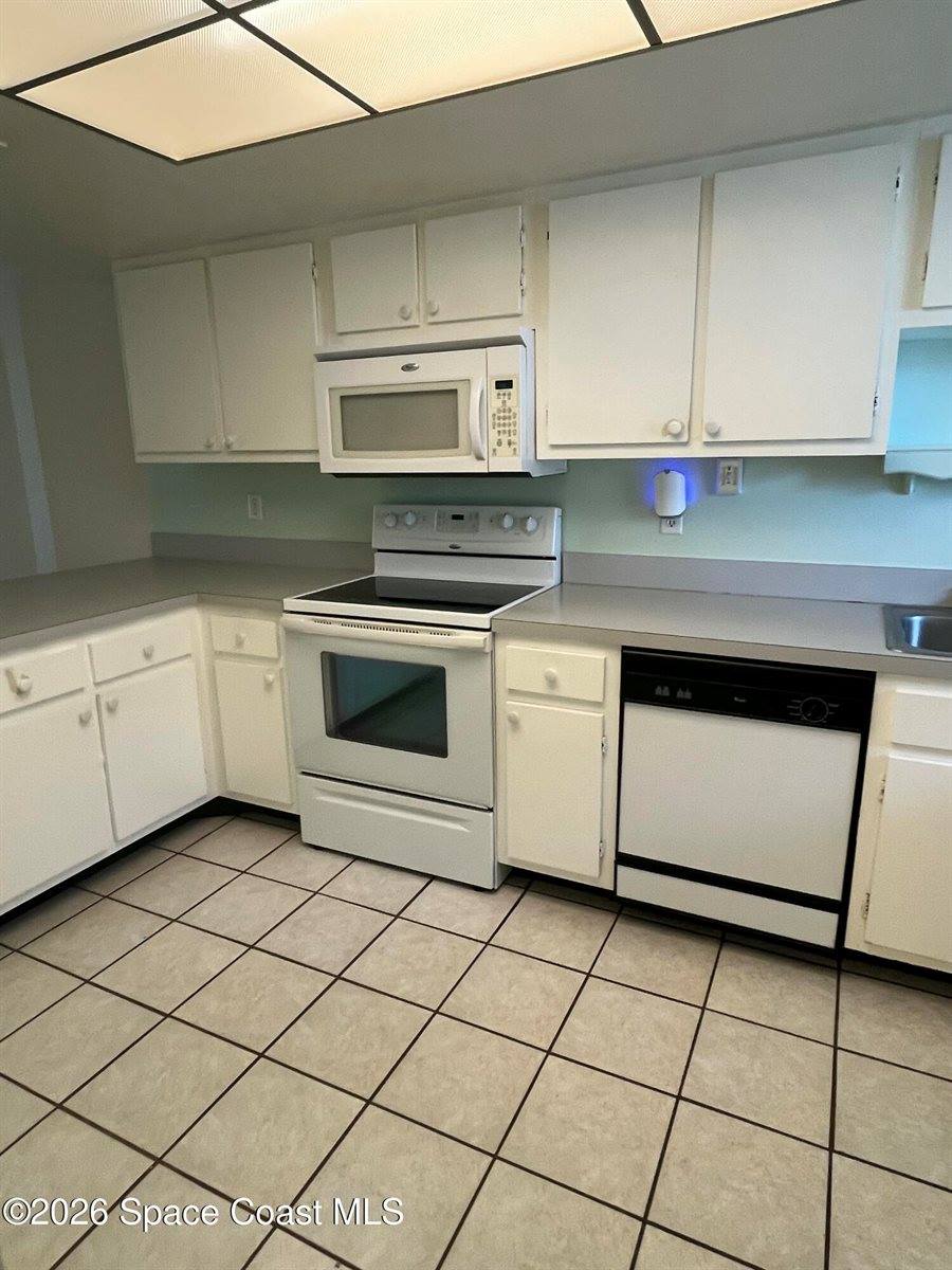 325 Tangle Run Boulevard, Melbourne, FL 32940
