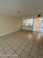 325 Tangle Run Boulevard, Melbourne, FL 32940