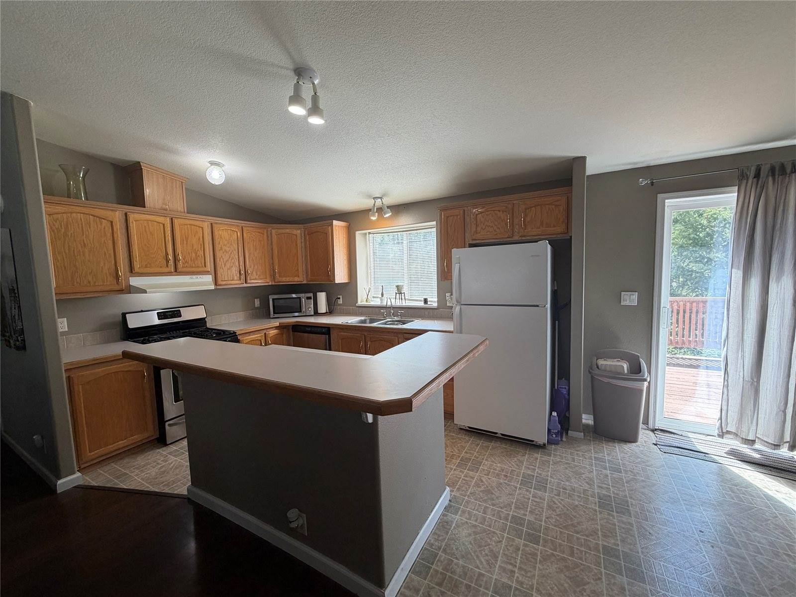NHN Farm to Market Road, Kalispell, MT 59901