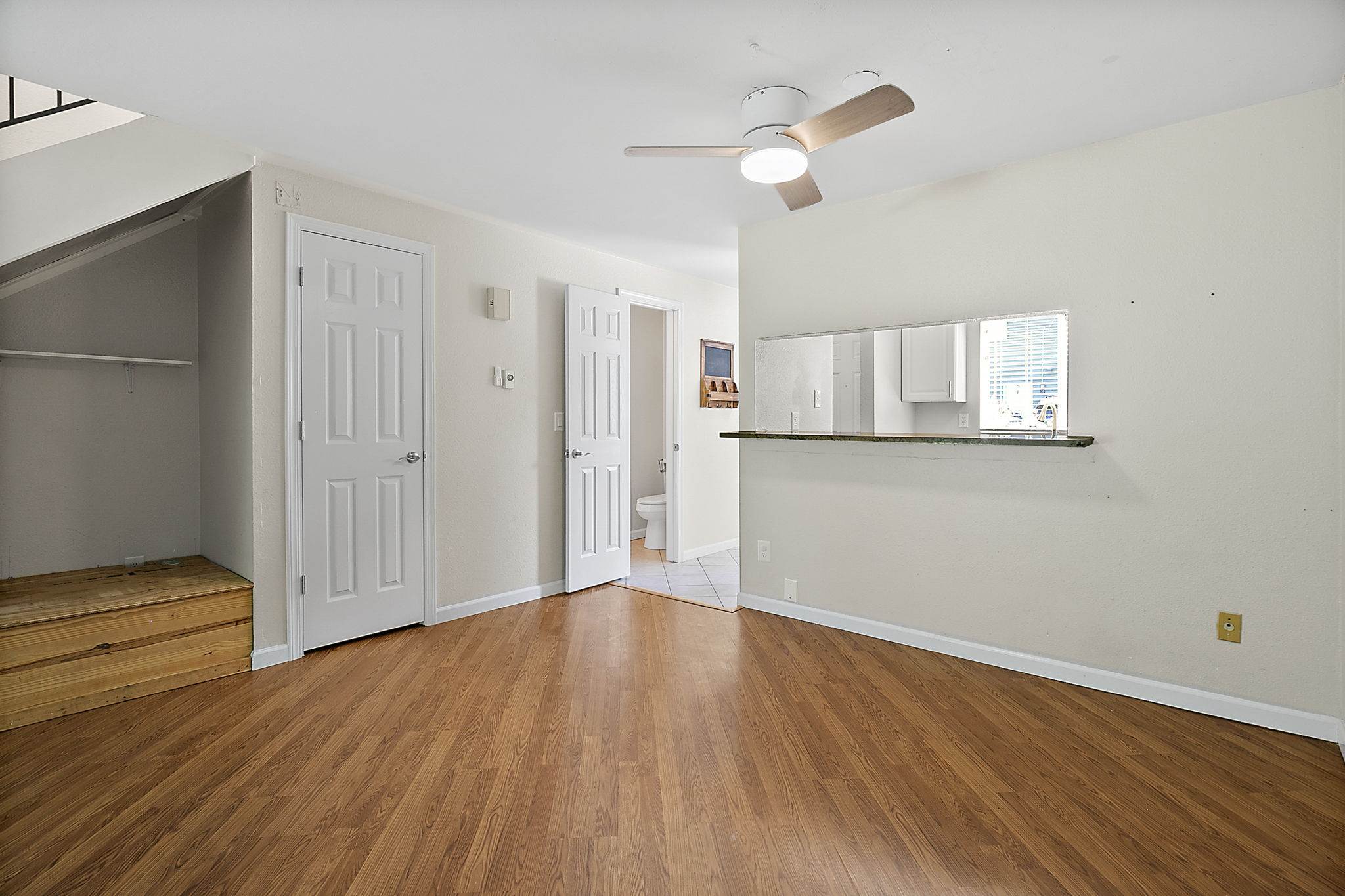 1040 S 320th Street #5, Federal Way, WA 98003-5342