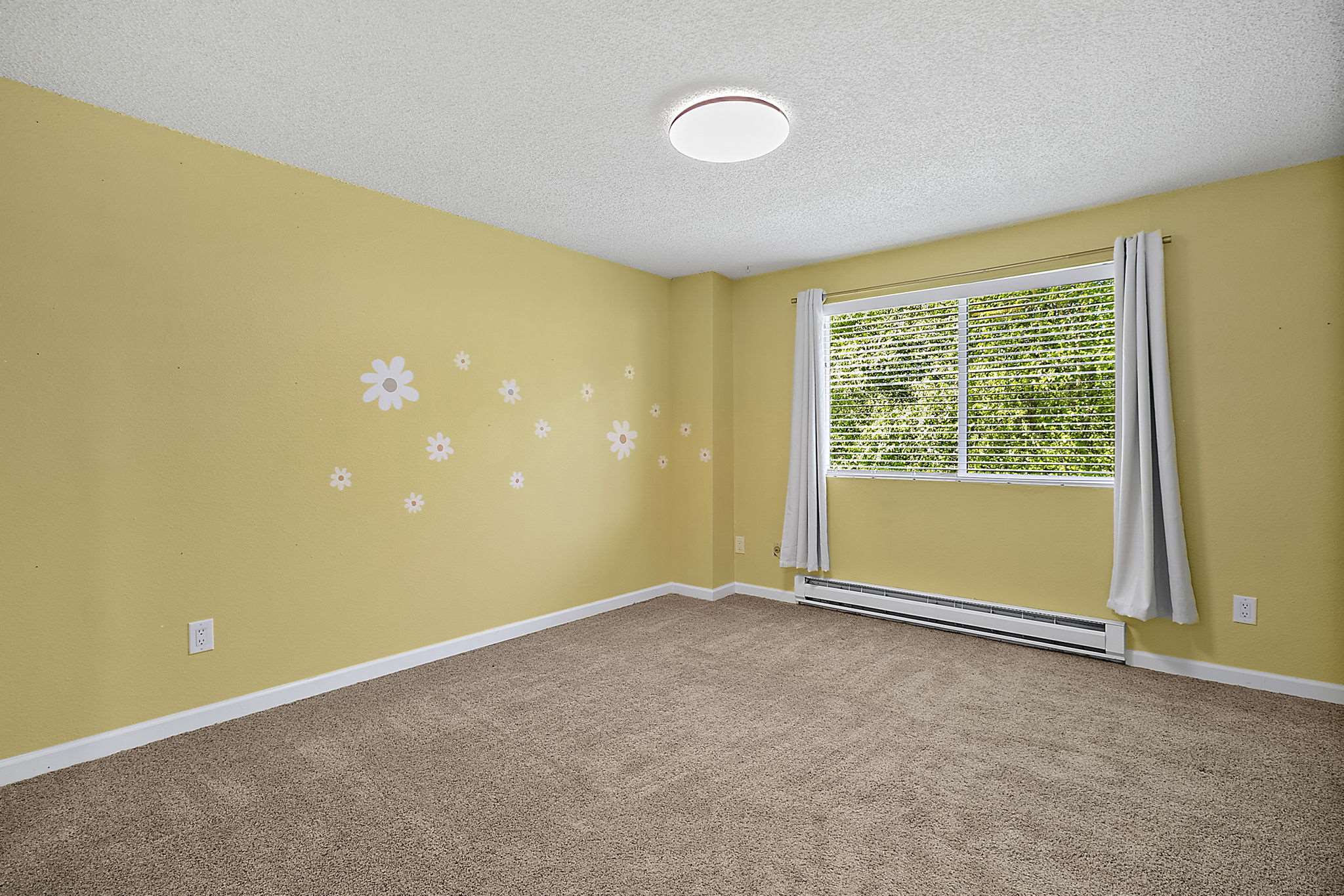 1040 S 320th Street #5, Federal Way, WA 98003-5342