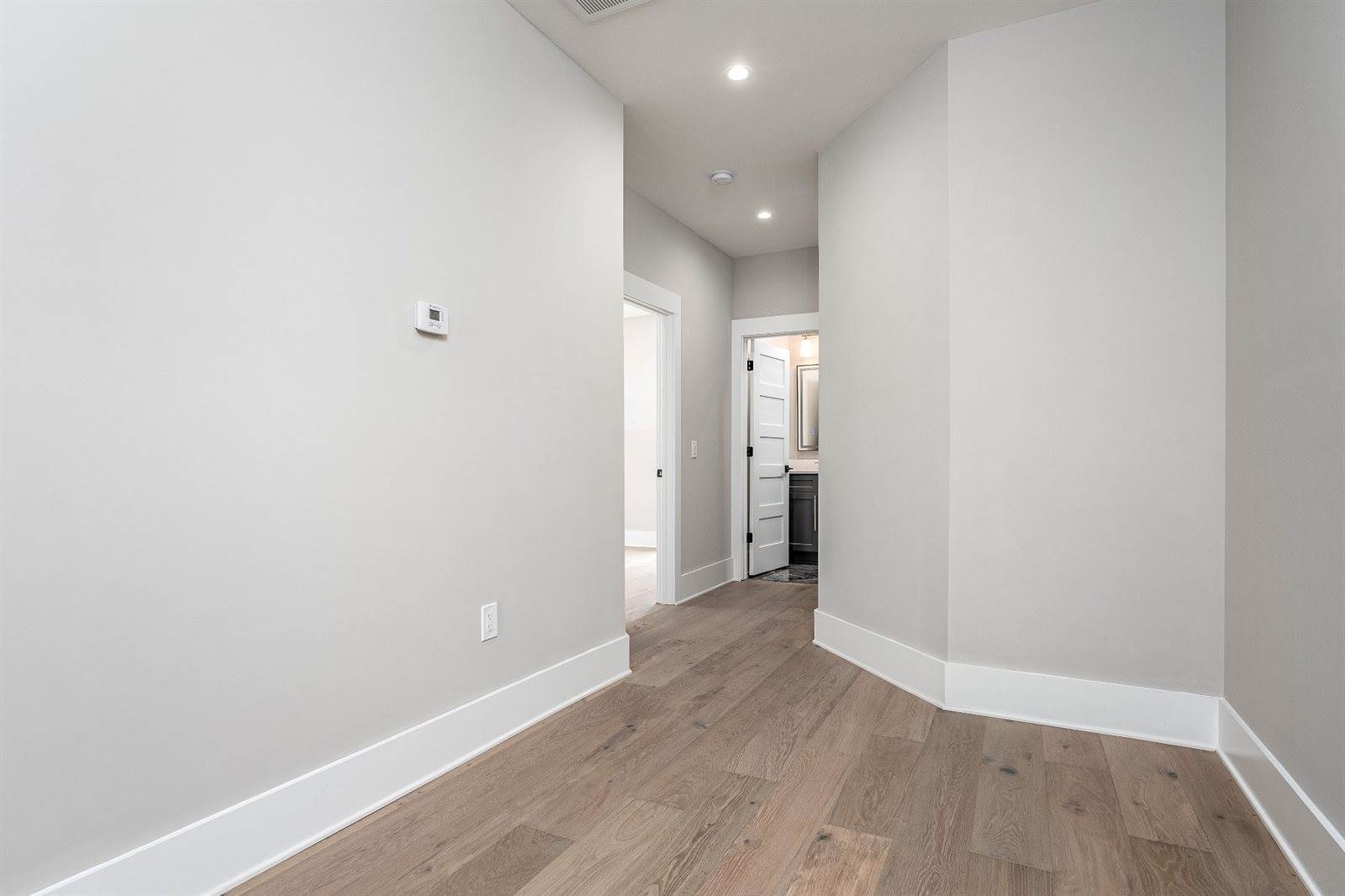 428 E Trinity Ln, Nashville, TN 37207