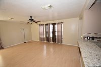 83 Viking Oak, San Antonio, TX 78247