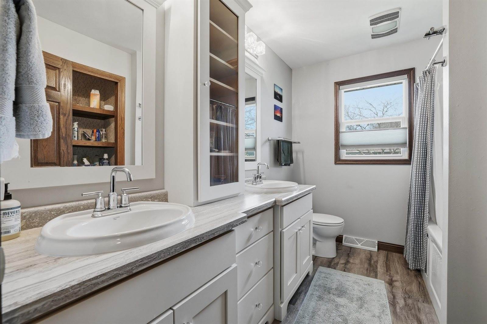 1427 E 29th Street, Marshfield, WI 54449