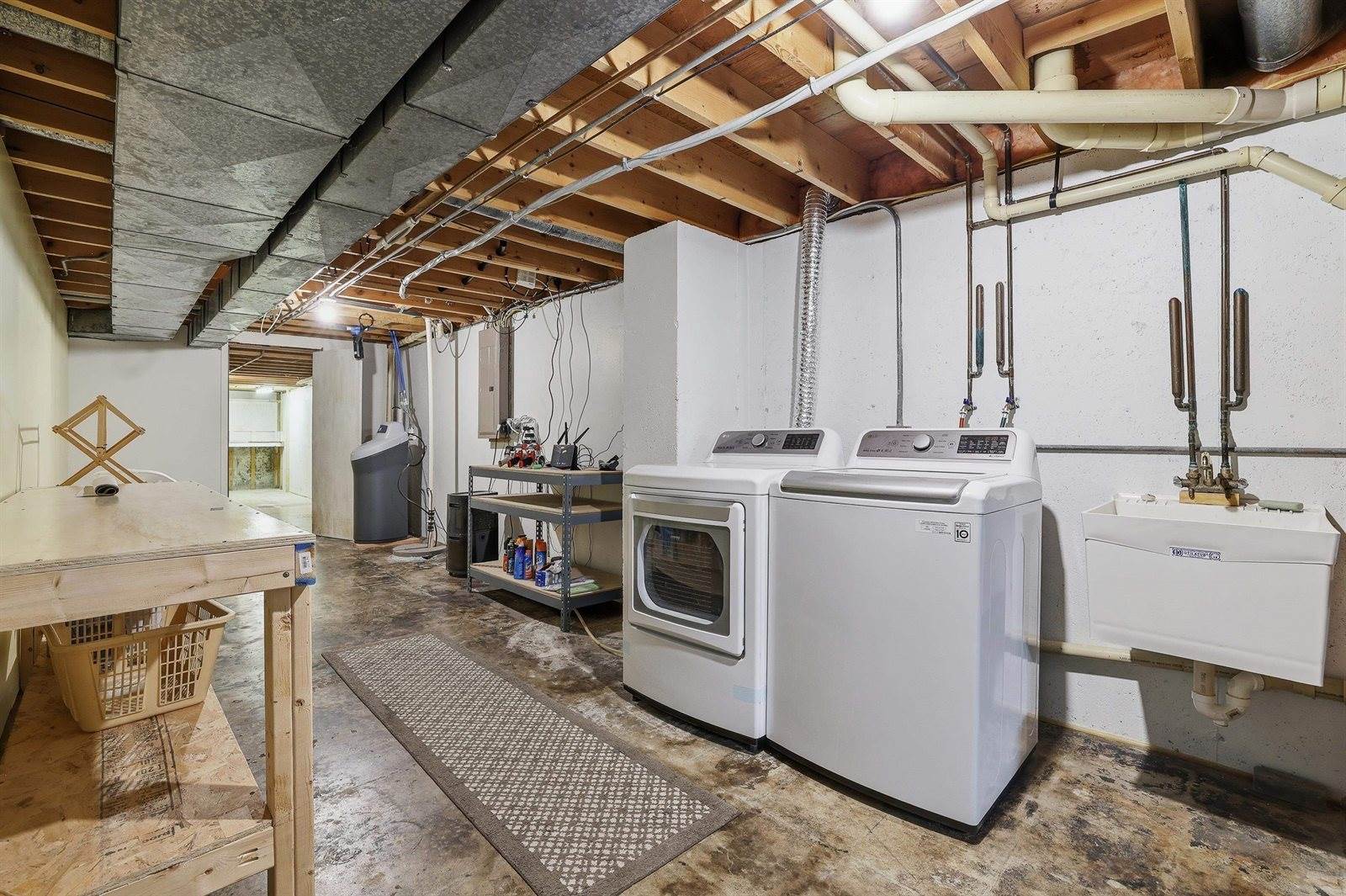 1427 E 29th Street, Marshfield, WI 54449