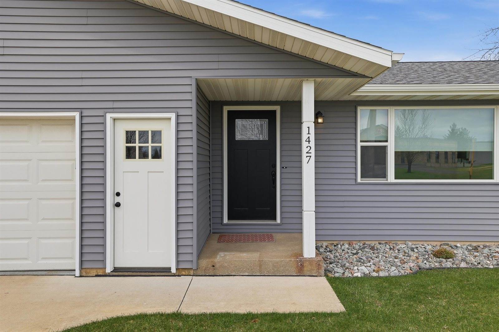 1427 E 29th Street, Marshfield, WI 54449