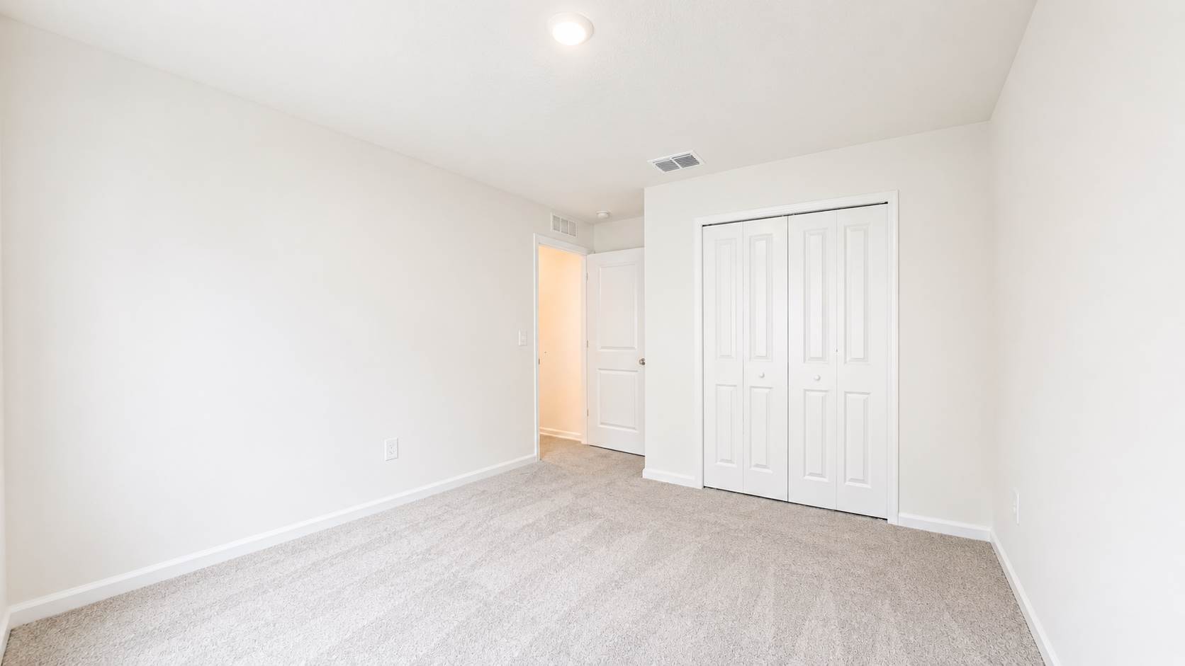 5153 Green Belt Dr, Haines City, FL 33844