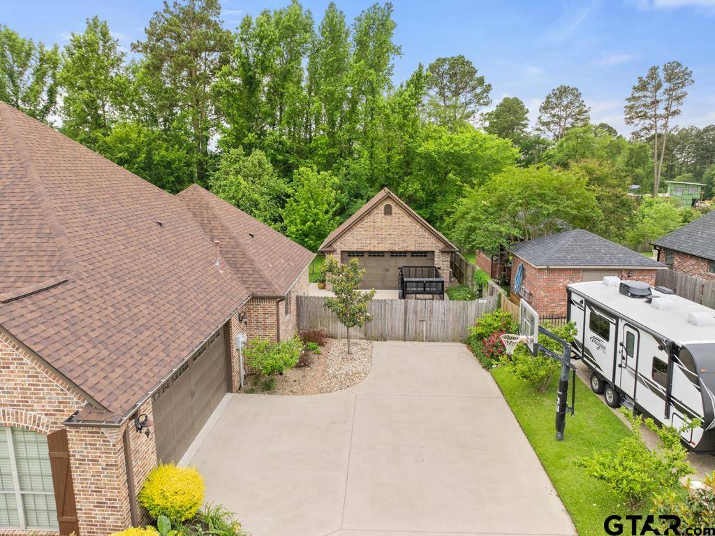 12251 Southhaven, Flint, TX 75762