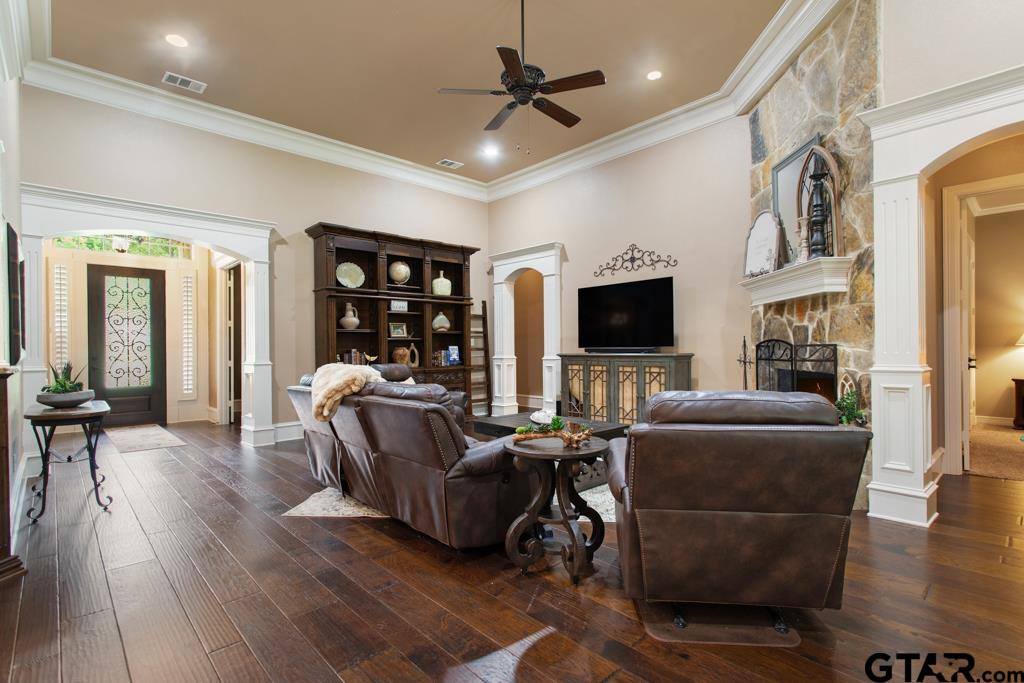 12251 Southhaven, Flint, TX 75762