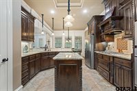 12251 Southhaven, Flint, TX 75762
