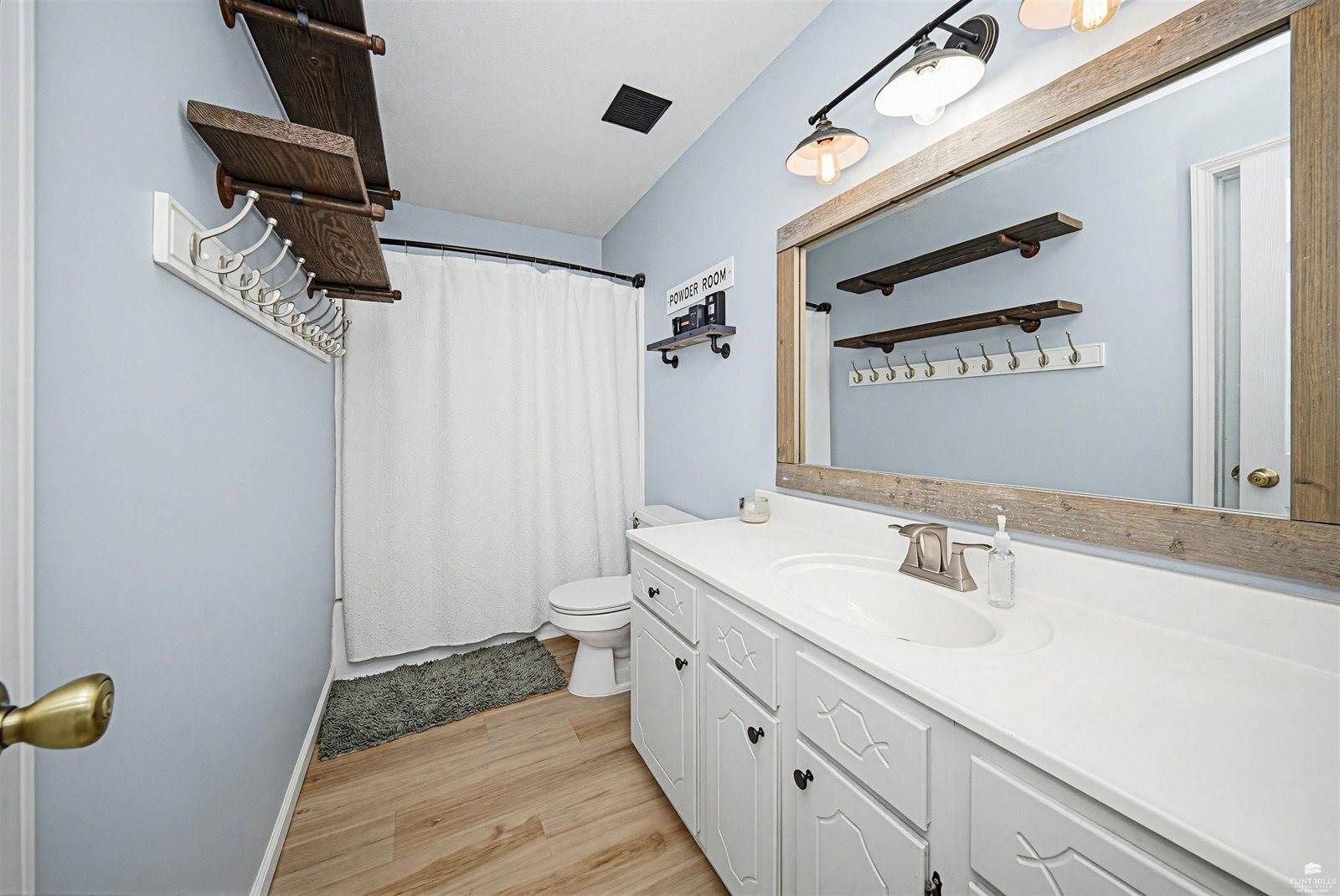 717 McClure, Junction City, KS 66441