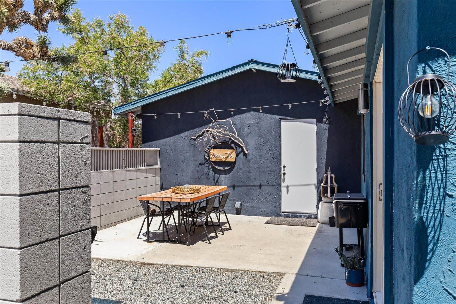 61589 El Reposo Street, Joshua Tree, CA 92252