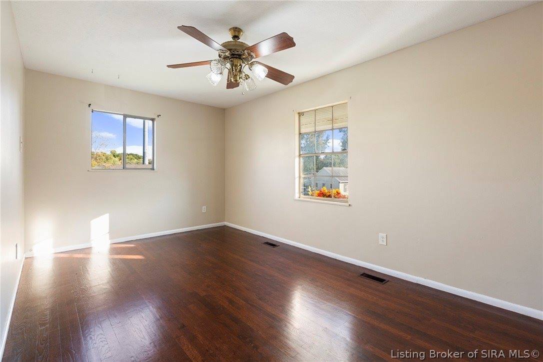 1700 Tennyson Drive, Clarksville, IN 47129