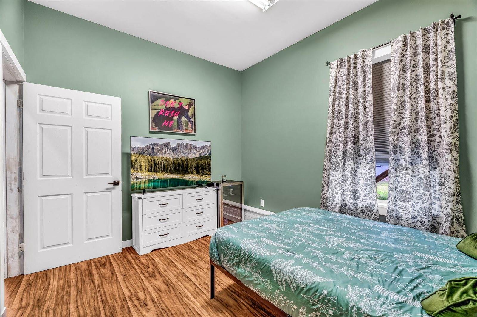 21 Glazier Lane, Levant, ME 04456
