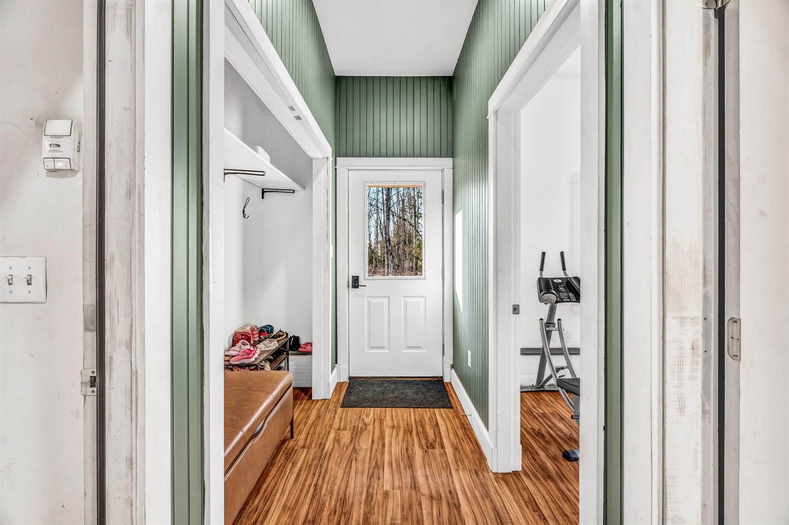 21 Glazier Lane, Levant, ME 04456