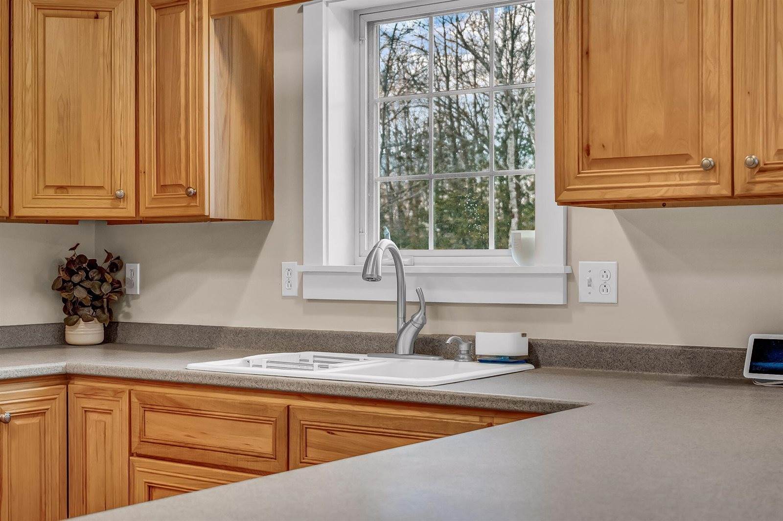 21 Glazier Lane, Levant, ME 04456