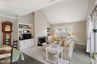 217 River Place 2, Jackson, MS 39211